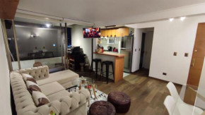 Moderno departamento, habitación y baño privado